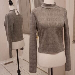 4/$80 New Black & White Plaid Mock Neck Top - Size XS